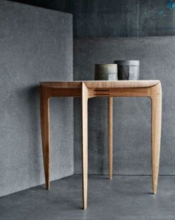 Fritz Hansen Tray Table, Oak -Maze Furni Shop fritz hansen tray table 2