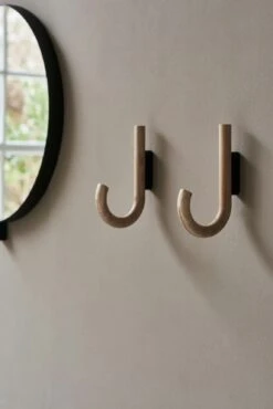 GEJST Hook, Oak / Black -Maze Furni Shop gejst hook oak 15