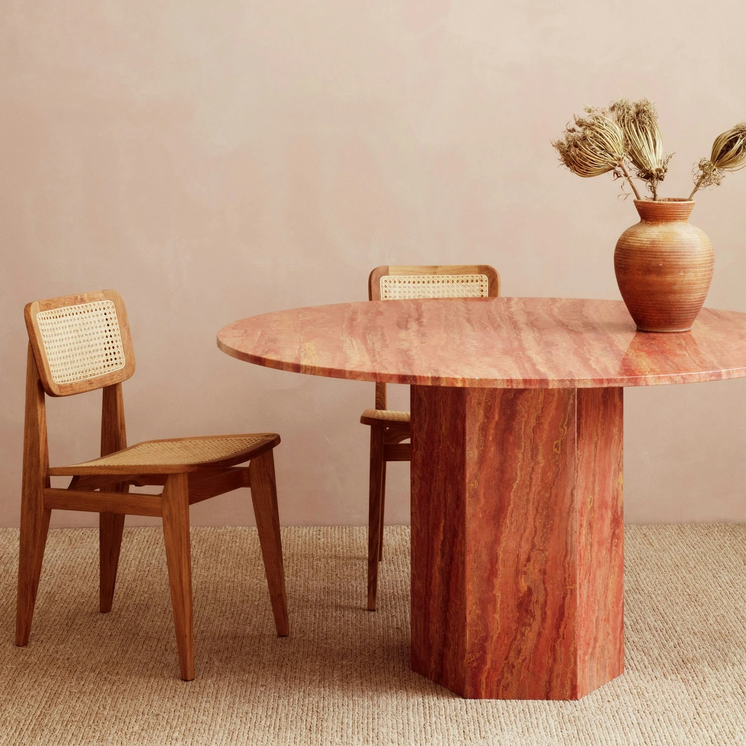 Gubi Epic Dining Table Rund Ø130 Cm, White Travertine 2 Gubi Epic Dining Table Rund Ø130 Cm, White Travertine - Image 2