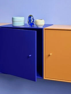 MONTANA Mini Shelf Door Right 1103, Rhubarb -Maze Furni Shop montana mini shelf door right 1103 1