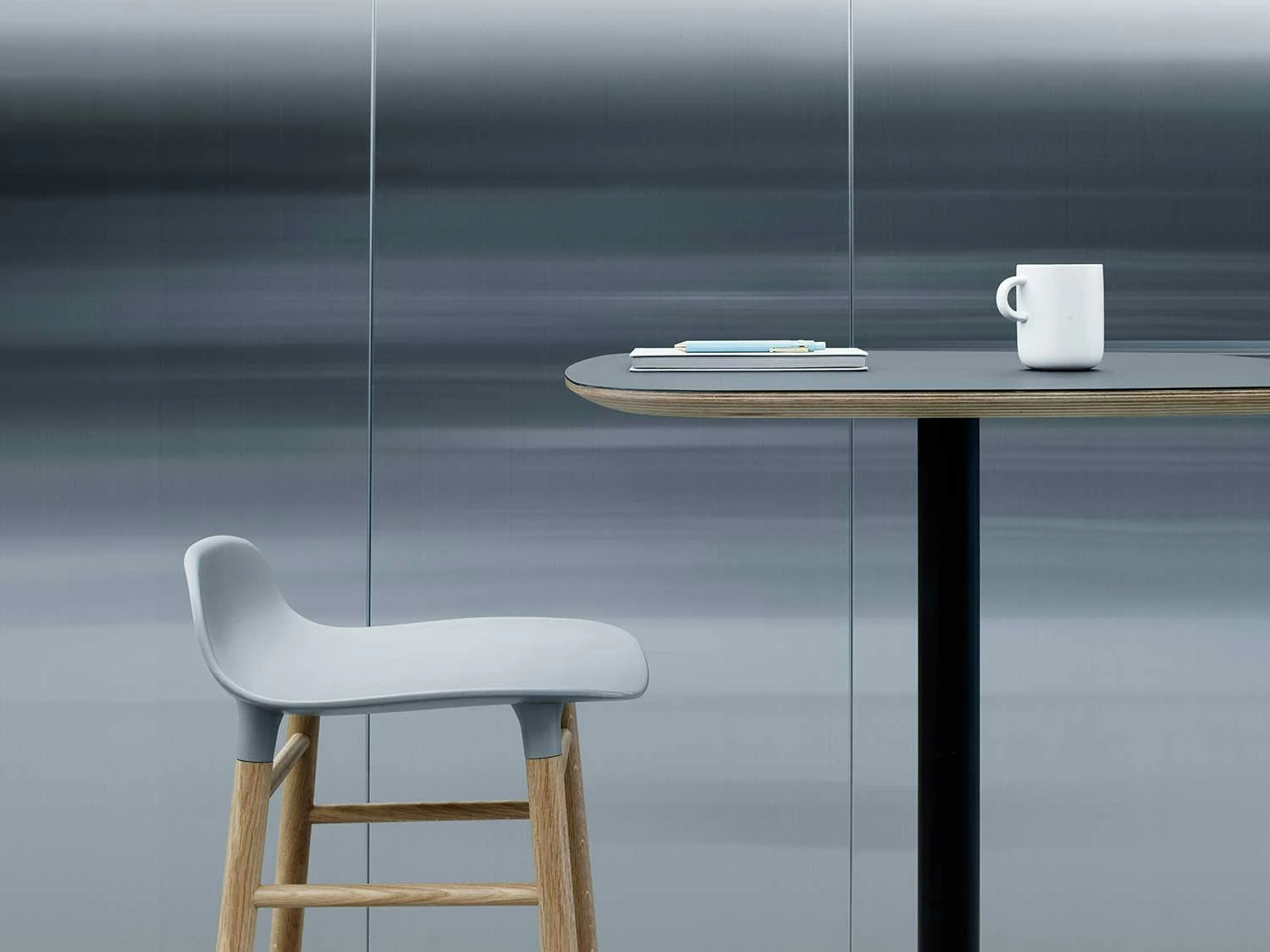 Normann Copenhagen Form Bar Stool Oak Base, 75cm, White 4 Normann Copenhagen Form Bar Stool Oak Base, 75cm, White - Image 4