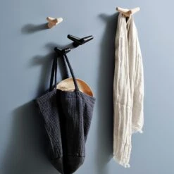 Woud Tail Wing Hook M, Oak -Maze Furni Shop woud tail wing hook m oak 3